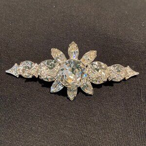 Vintage Signed Eisenberg Ice Clear Rhinestone Bar Brooch